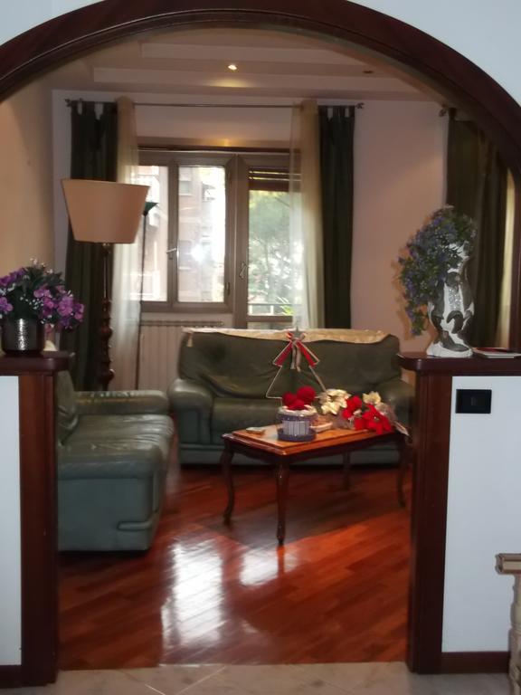 B&B Mary'S House Ciampino Exterior foto
