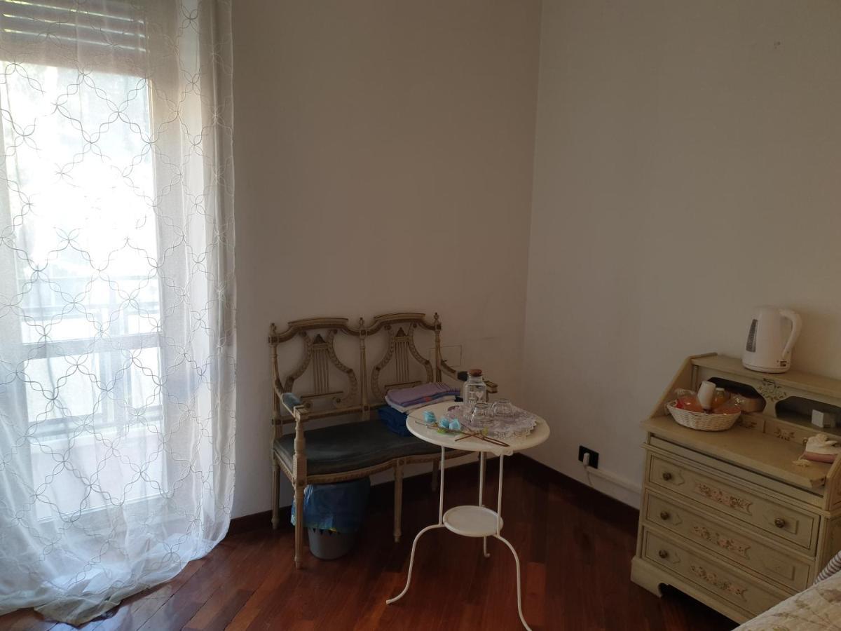 B&B Mary'S House Ciampino Exterior foto