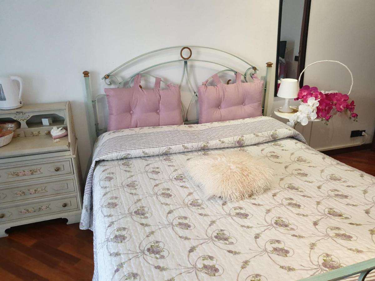 B&B Mary'S House Ciampino Exterior foto